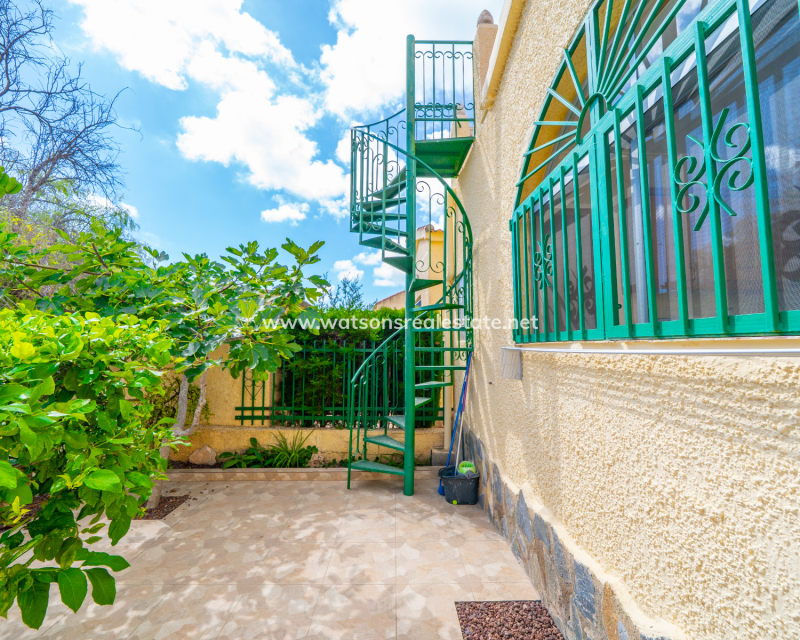 Revente - Maison Individuelle - Urb. La Marina