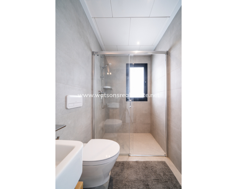 Revente - Maison Individuelle - Urb. La Marina