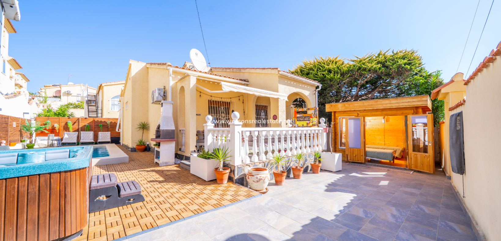 Revente - Maison Individuelle - Urb. La Marina