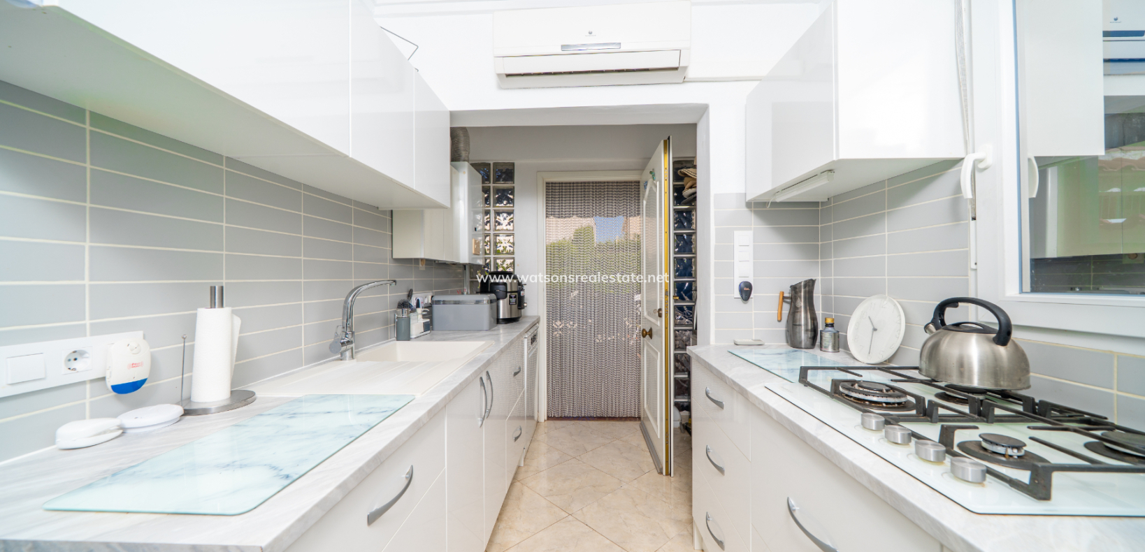 Revente - Maison Individuelle - Urb. La Marina