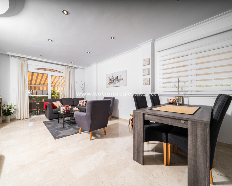Revente - Maison Individuelle - Urb. La Marina