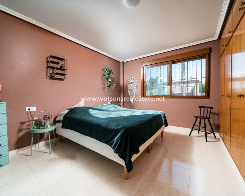 Revente - Maison Individuelle - Urb. La Marina