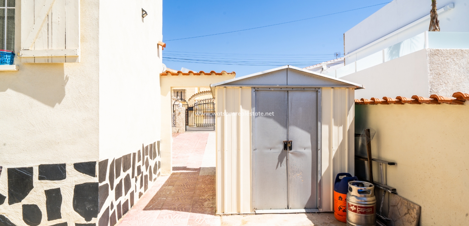 Revente - Maison Individuelle - Urb. La Marina