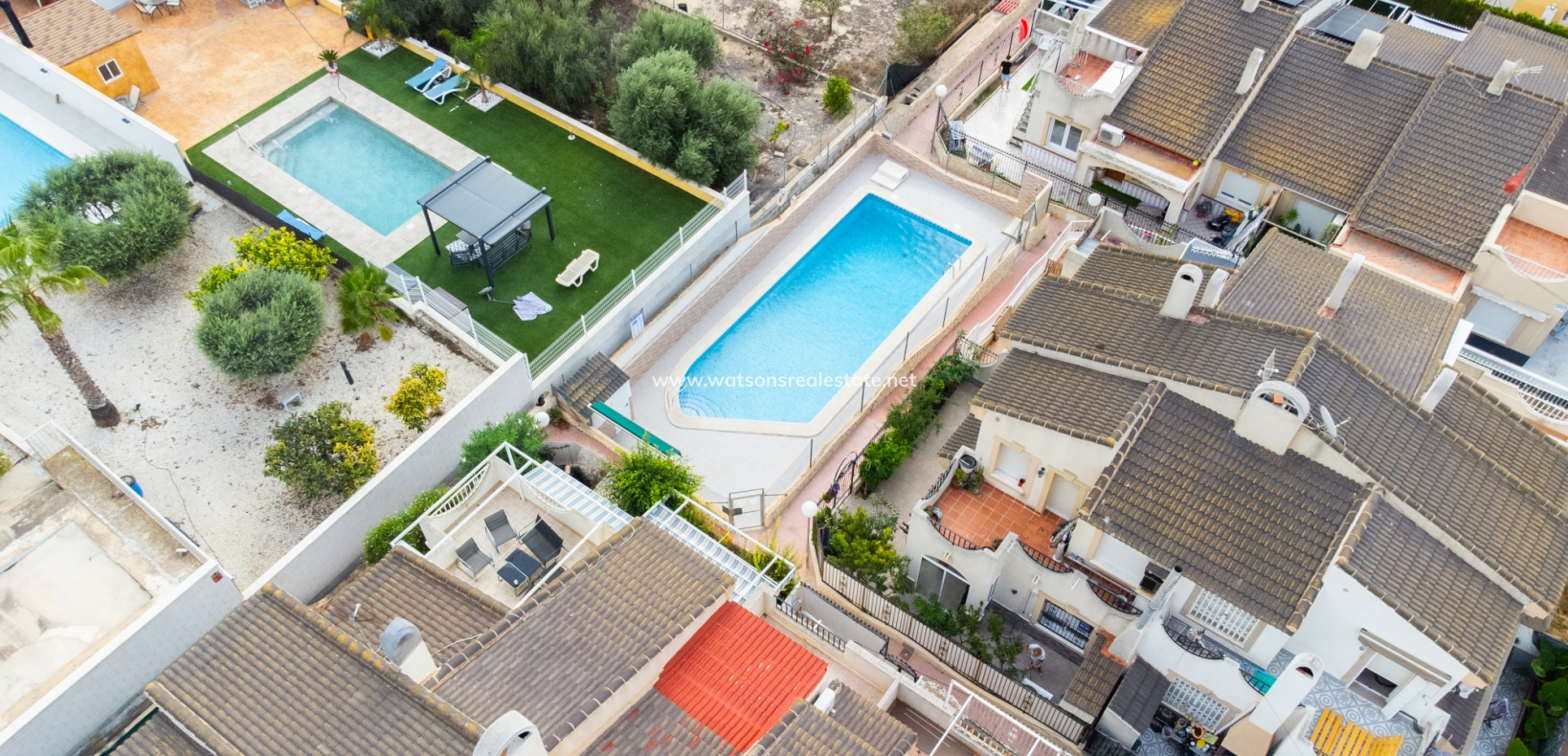 Revente - Maison - Urb. El Oasis - La Marina