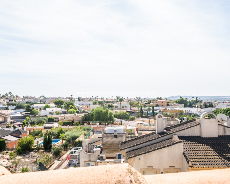 Revente - Maison - Urb. El Oasis - La Marina