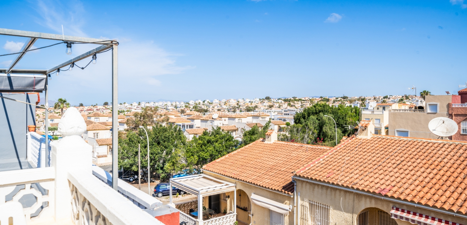 Revente - Maison - Urb. La Marina