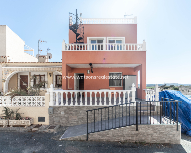 Revente - Maison - Urb. La Marina