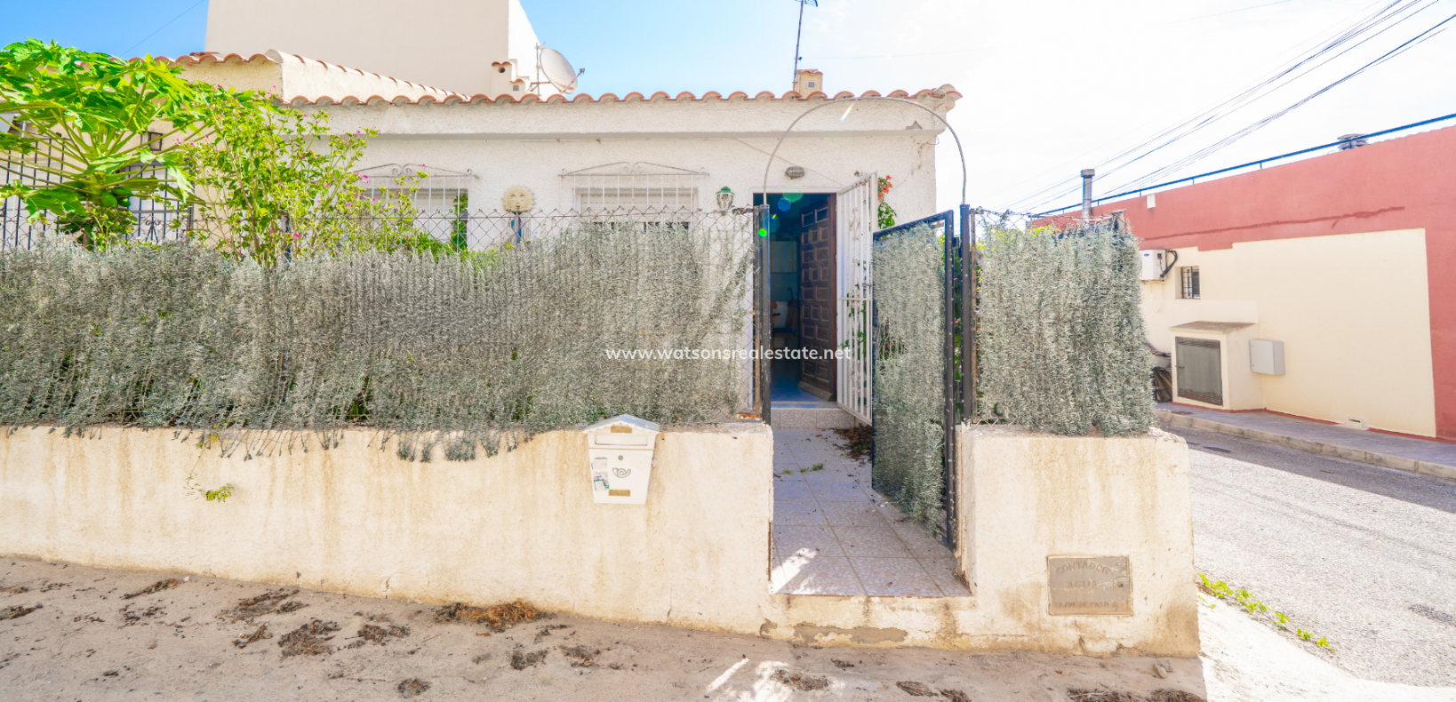 Revente - Maison - Urb. La Marina