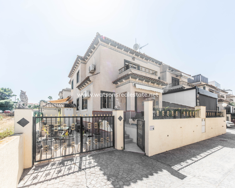 Revente - Quad - Urb. El Oasis - La Marina