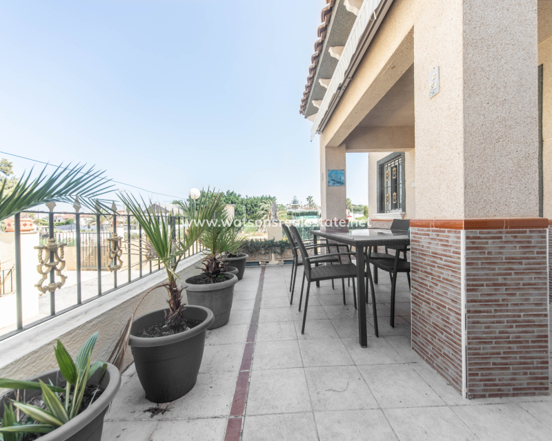 Revente - Quad - Urb. El Oasis - La Marina