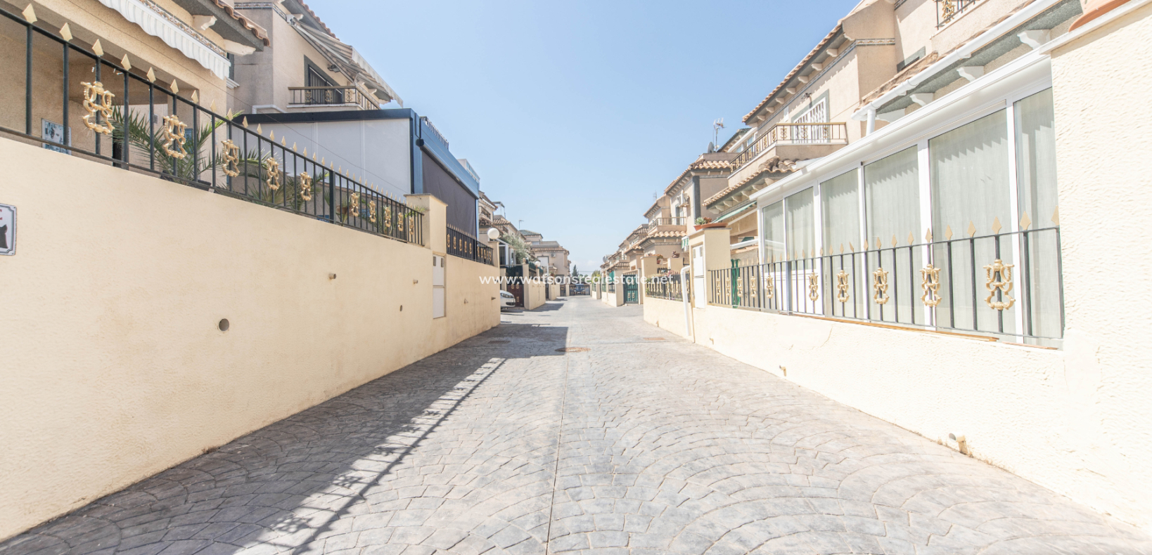 Revente - Quad - Urb. El Oasis - La Marina