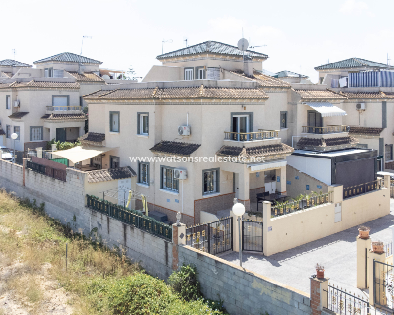 Revente - Quad - Urb. El Oasis - La Marina