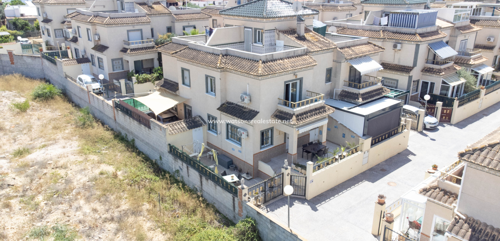 Revente - Quad - Urb. El Oasis - La Marina