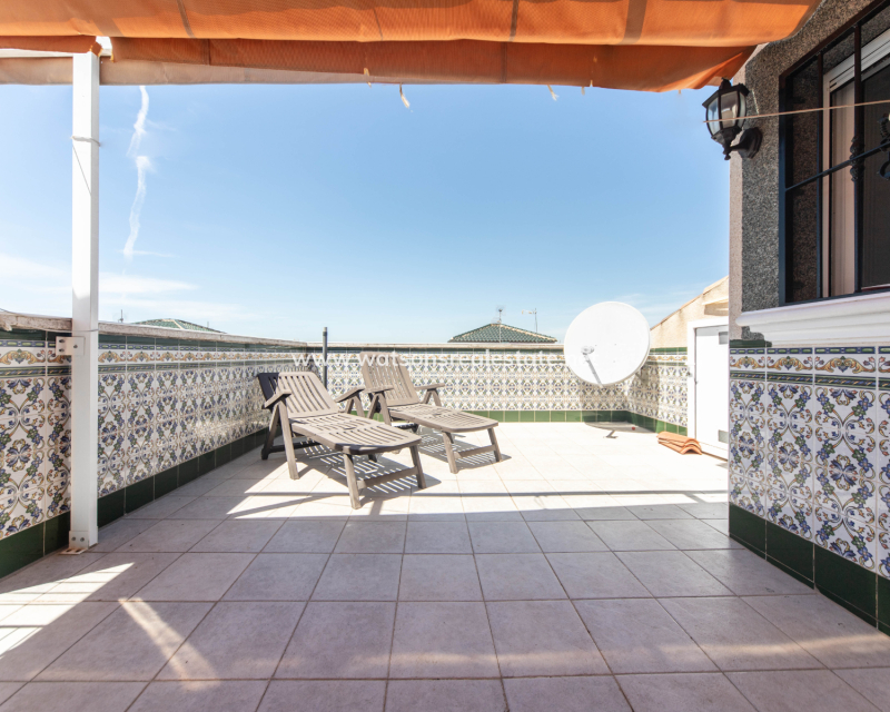 Revente - Quad - Urb. El Oasis - La Marina