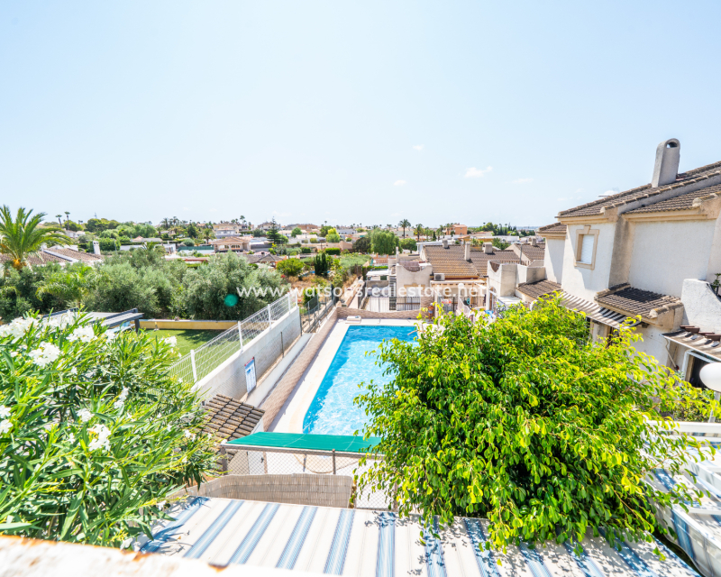 Revente - Quad - Urb. El Oasis - La Marina