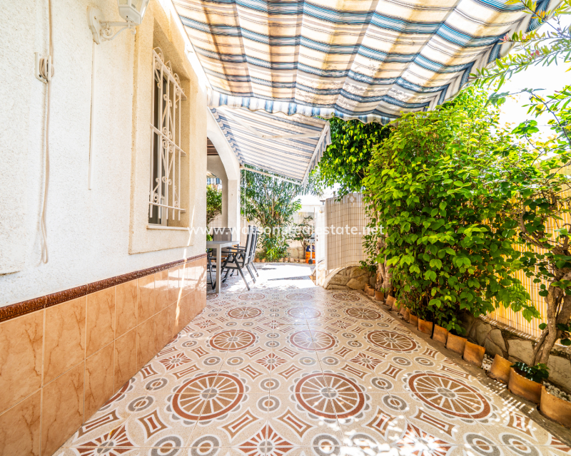 Revente - Quad - Urb. El Oasis - La Marina