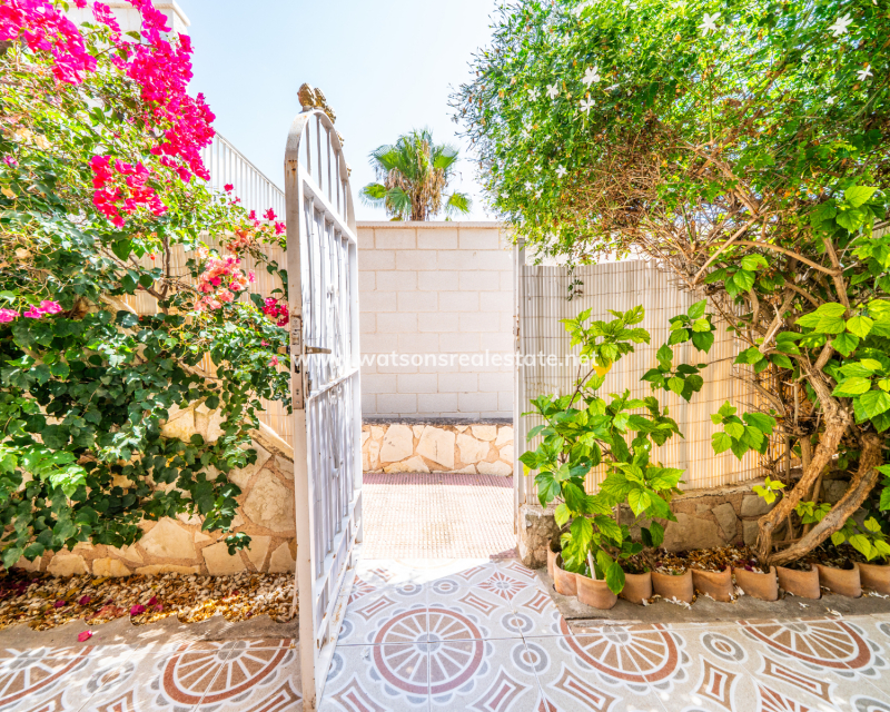 Revente - Quad - Urb. El Oasis - La Marina