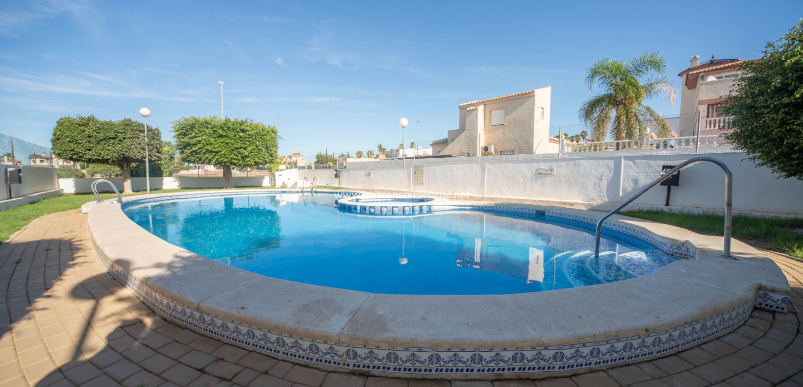 Revente - Quad - Urb. La Marina