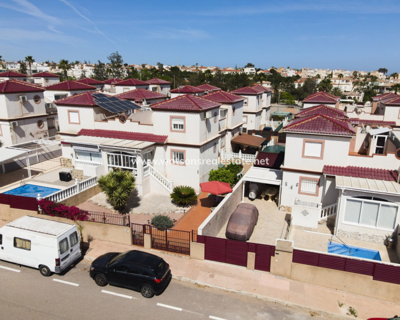 Revente - Quad - Urb. La Marina