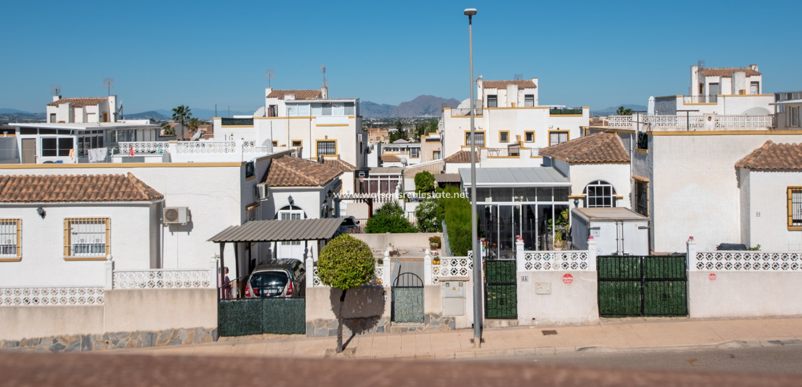 Revente - Quad - Urb. La Marina