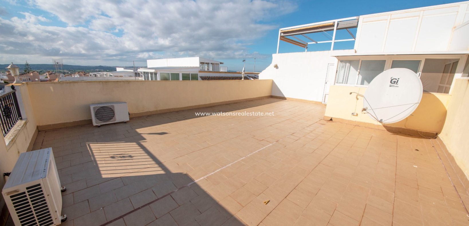 Revente - Quad - Urb. La Marina