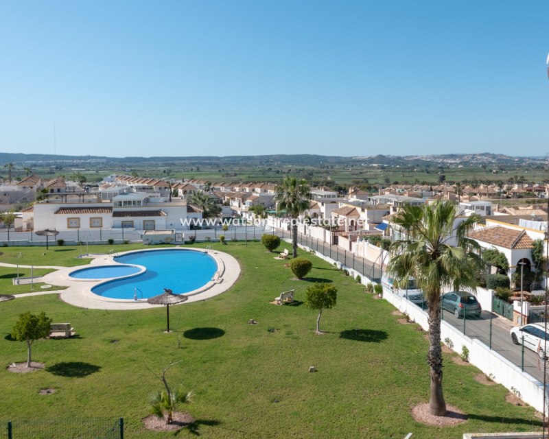 Revente - Quad - Urb. La Marina