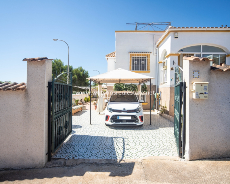 Revente - Quad - Urb. La Marina