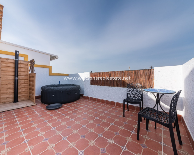 Revente - Quad - Urb. La Marina