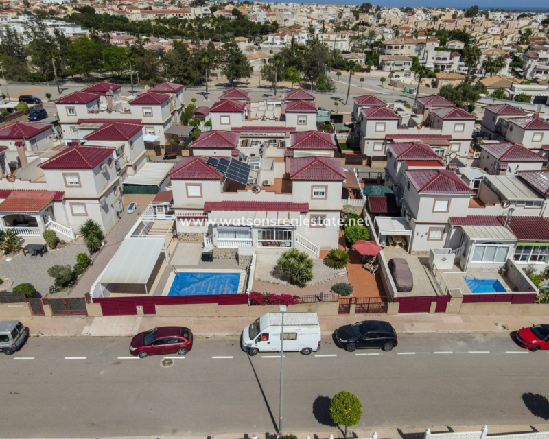 Revente - Quad - Urb. La Marina