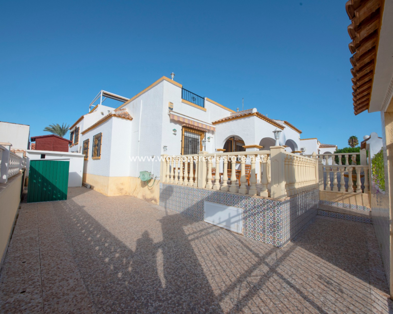 Revente - Quad - Urb. La Marina