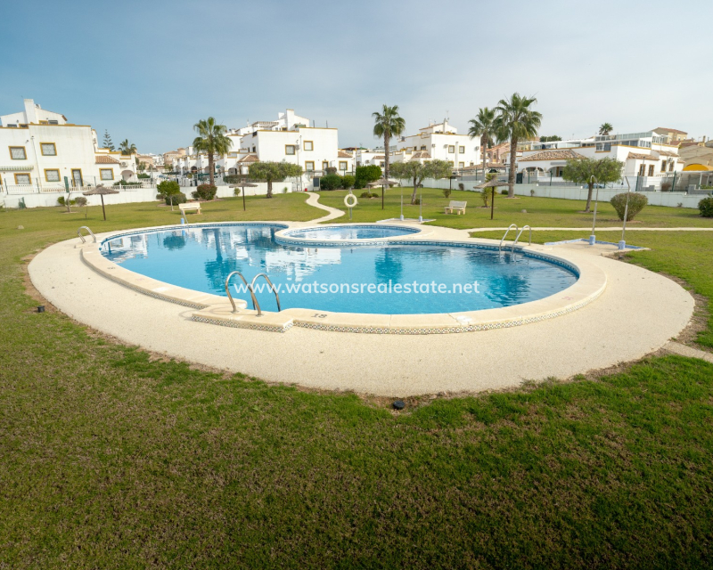 Revente - Quad - Urb. La Marina