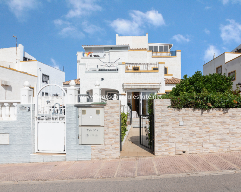 Revente - Quad - Urb. La Marina