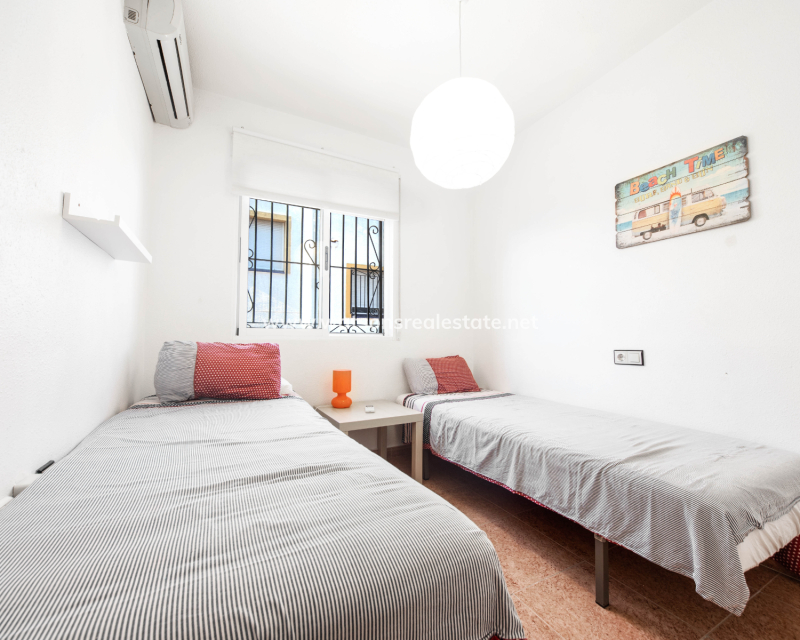 Revente - Quad - Urb. La Marina