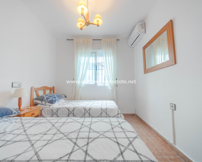 Revente - Quad - Urb. La Marina