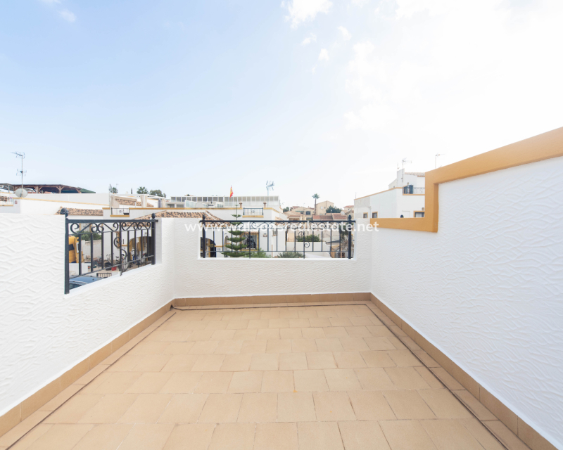 Revente - Quad - Urb. La Marina