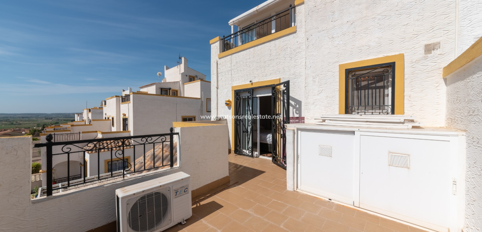 Revente - Quad - Urb. La Marina