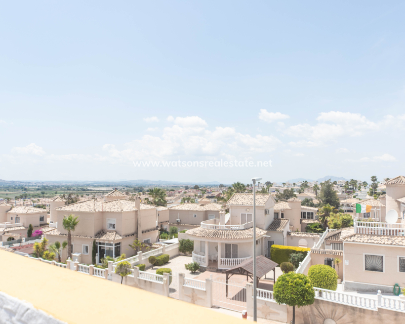 Revente - Quad - Urb. La Marina