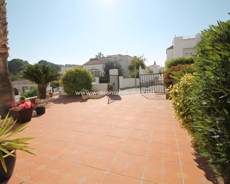 Revente - Quad - Urb. La Marina