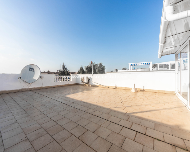 Revente - Quad - Urb. La Marina