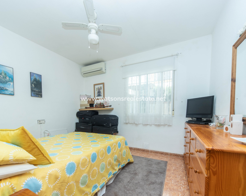 Revente - Quad - Urb. La Marina