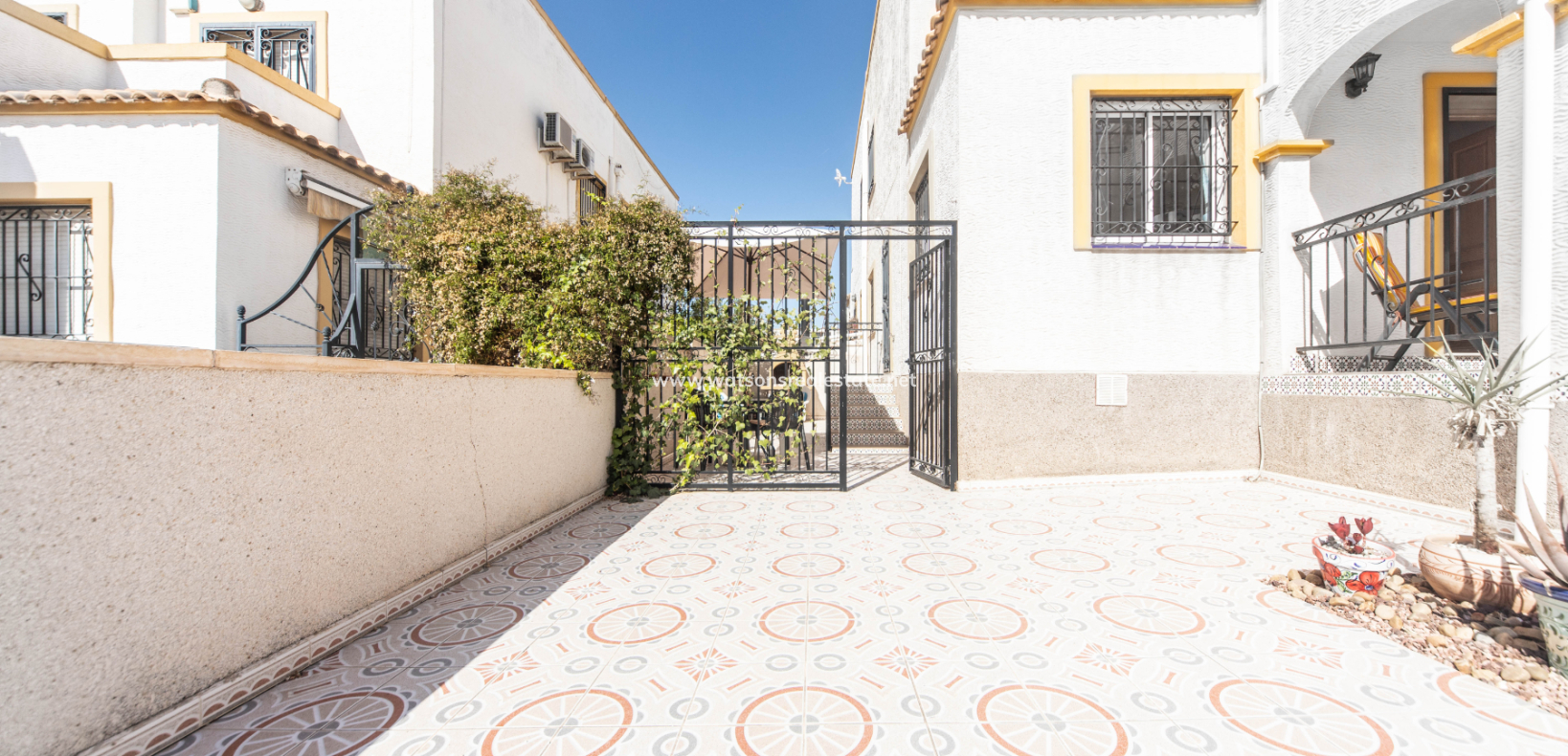 Revente - Quad - Urb. La Marina