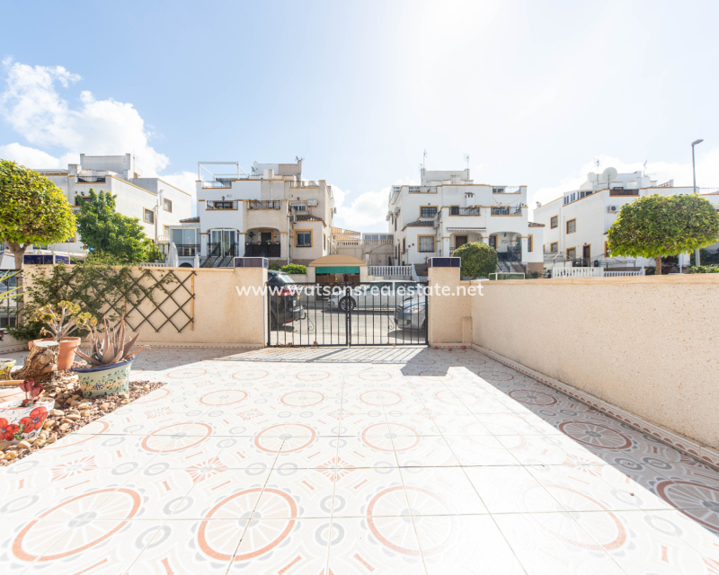Revente - Quad - Urb. La Marina
