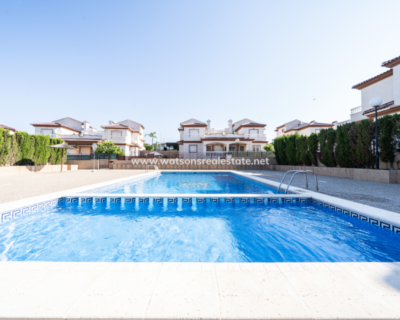 Revente - Quad - Urb. La Marina
