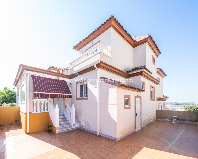 Revente - Quad - Urb. La Marina