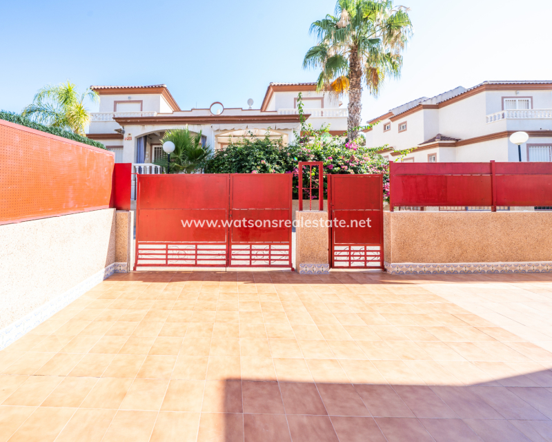 Revente - Quad - Urb. La Marina