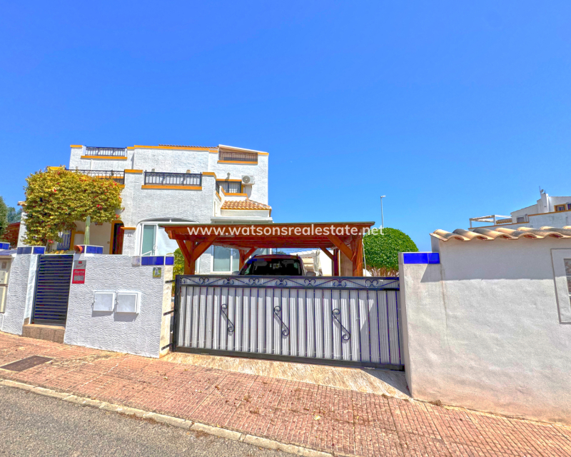 Revente - Quad - Urb. La Marina