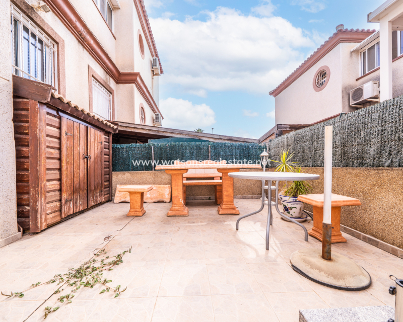 Revente - Quad - Urb. La Marina