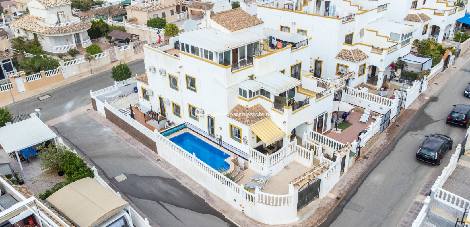 Revente - Quad - Urb. La Marina