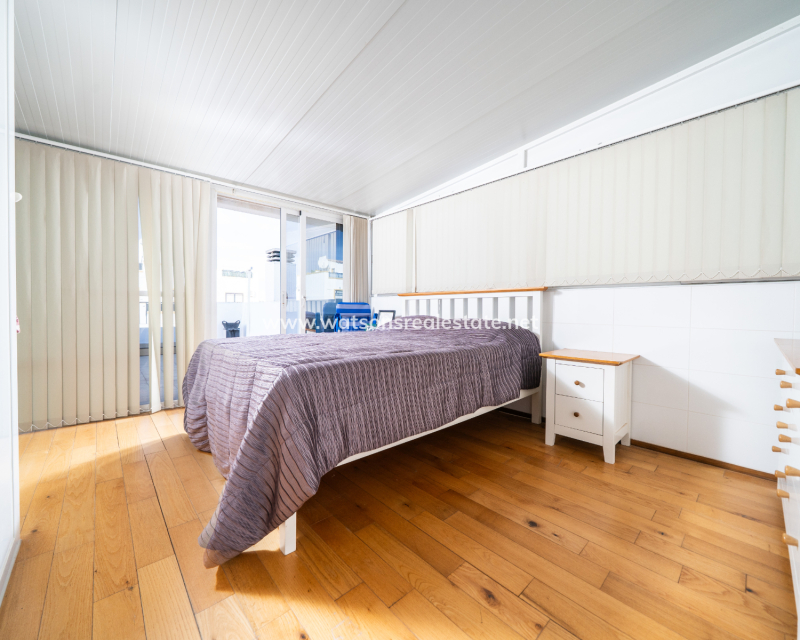 Revente - Quad - Urb. La Marina