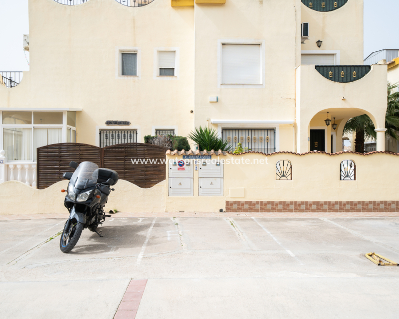 Revente - Quad - Urb. La Marina